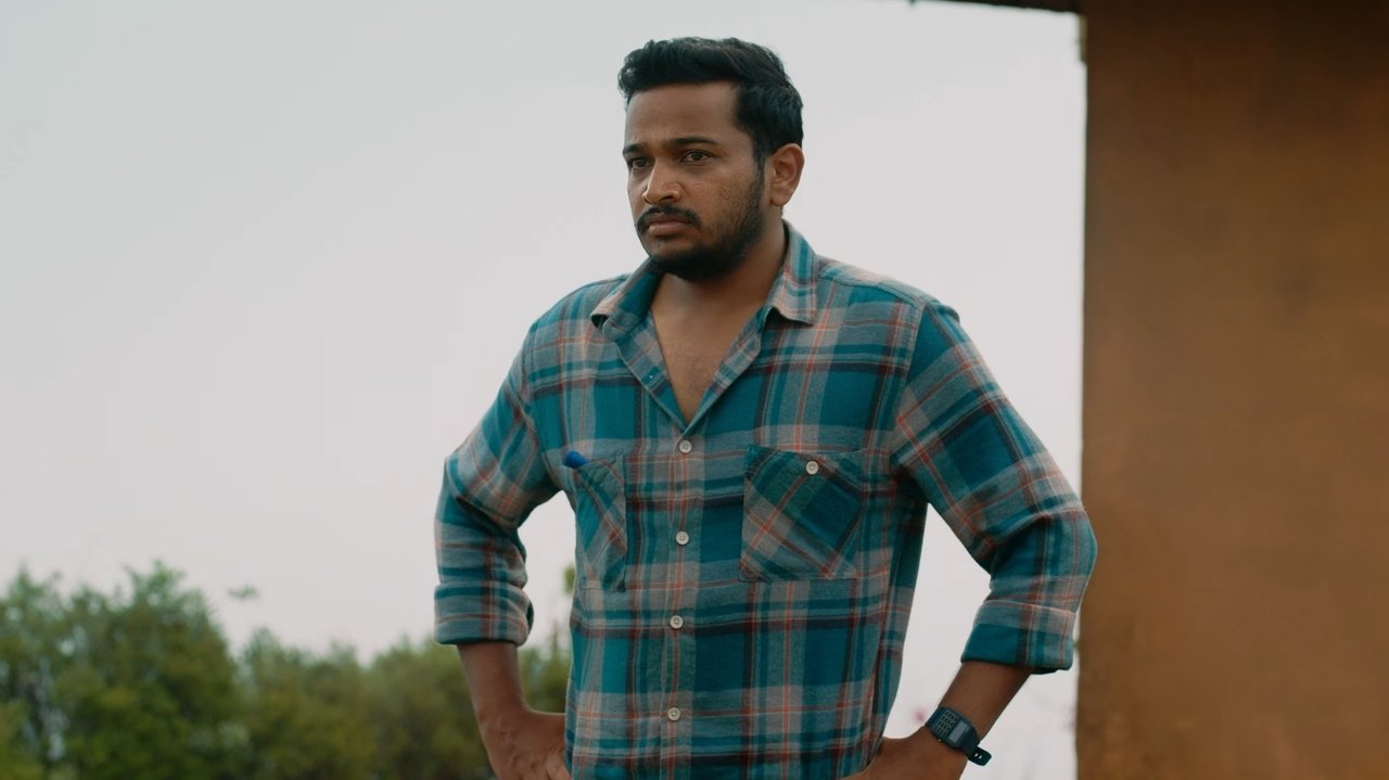 Palthu Janwar Movie Screenshot 4