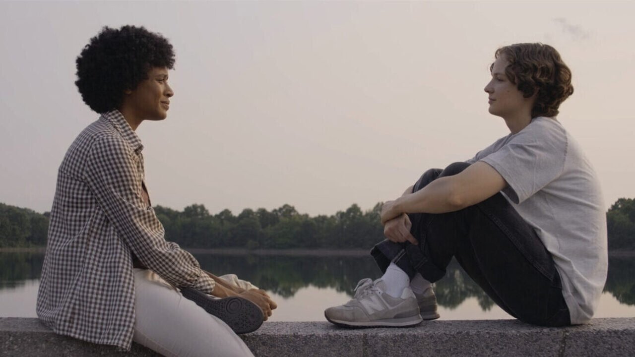 Evaders Movie Screenshot 1