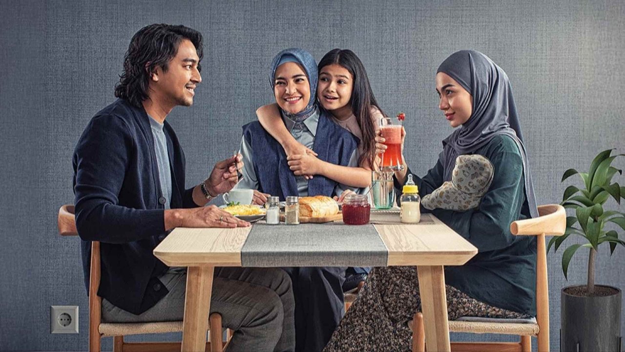 La Tahzan: Cinta, Dosa, Luka... Movie Screenshot 4