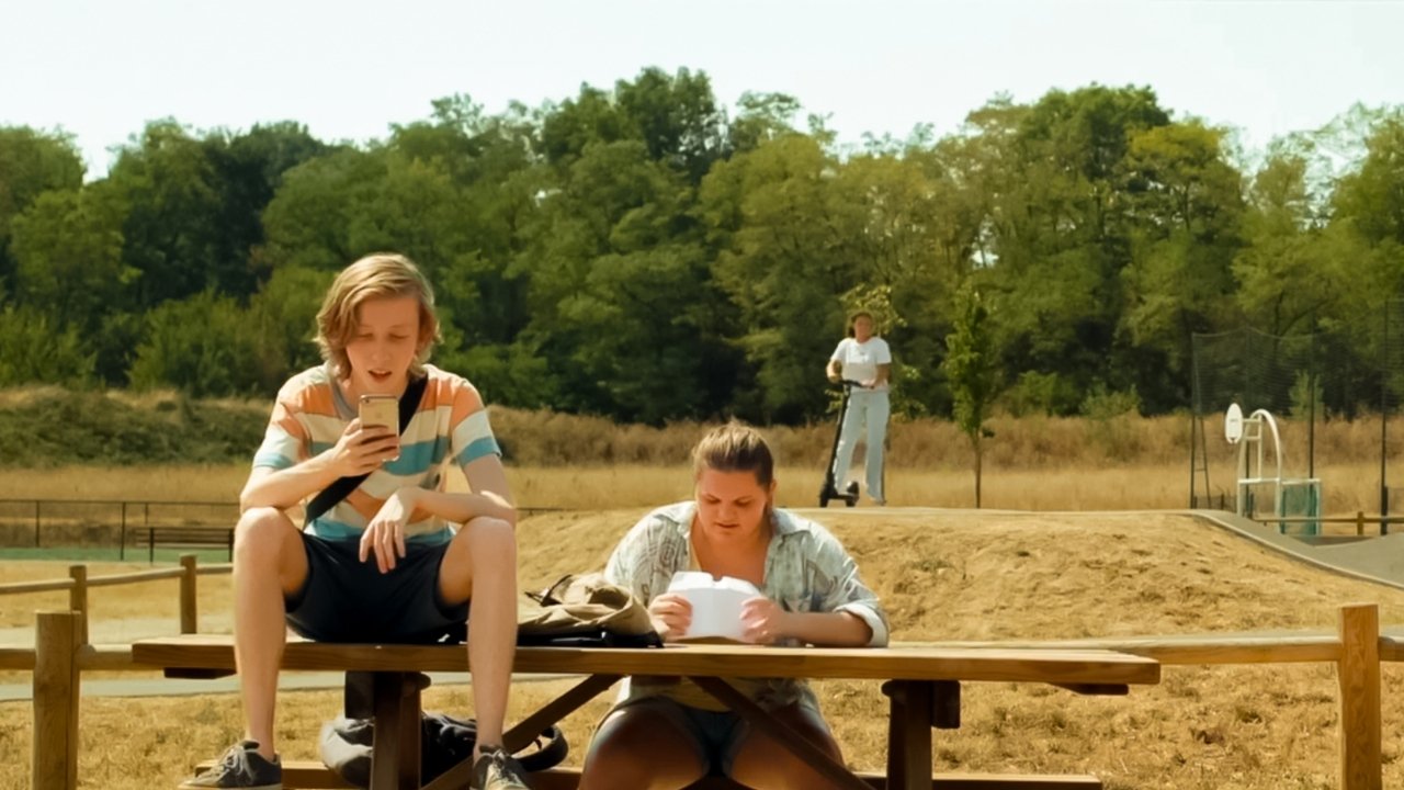 Super Drunk Movie Screenshot 3