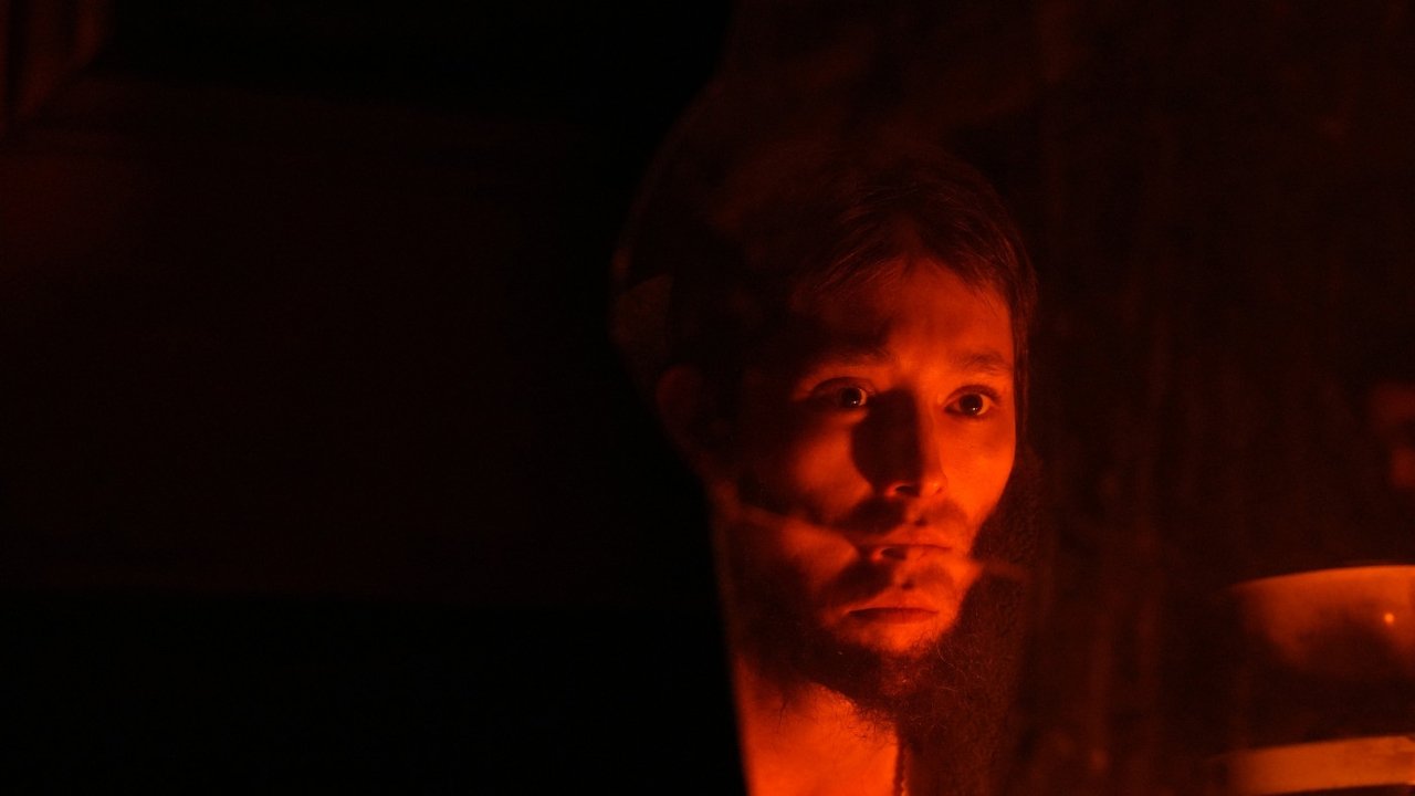 Cinema Jazireh Movie Screenshot 1