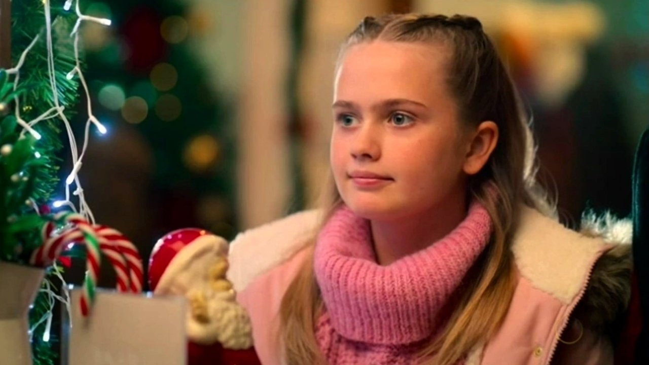 Christmas Keepsake Movie Screenshot 2