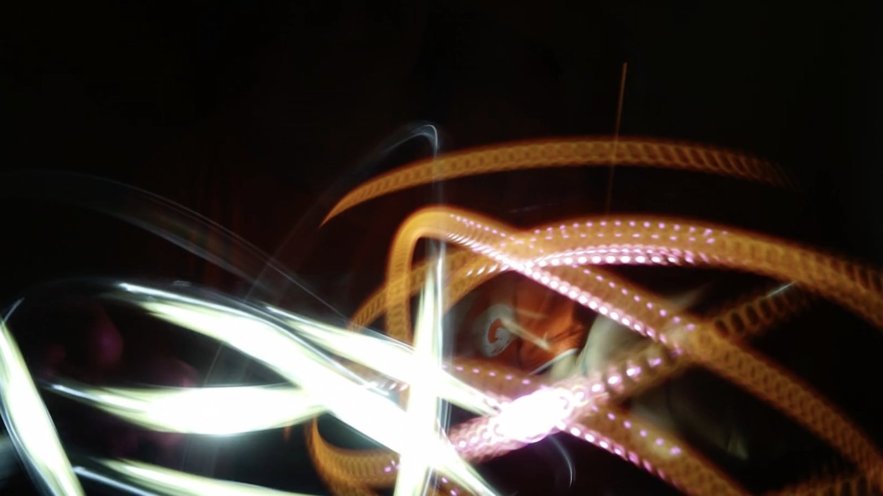 Thunderstruck Movie Screenshot 1