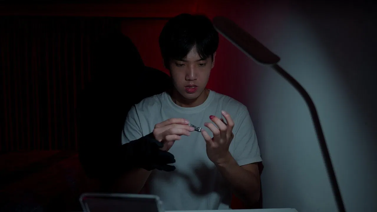 Death (死) Movie Screenshot 1