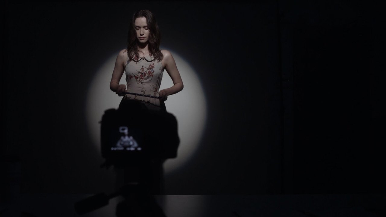 Starry Eyes Movie Screenshot 3