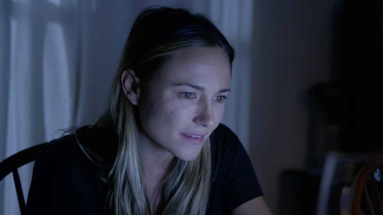 Love and Communication Movie Screenshot 4