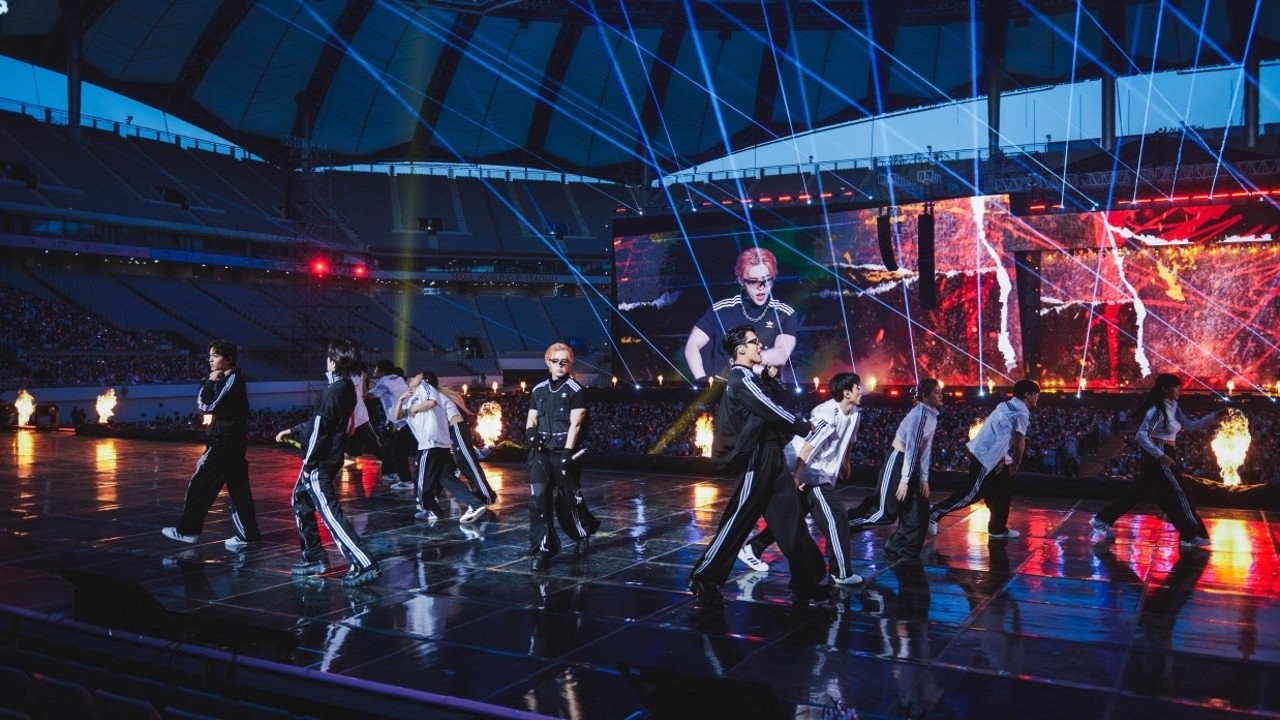 SEVENTEEN TOUR 