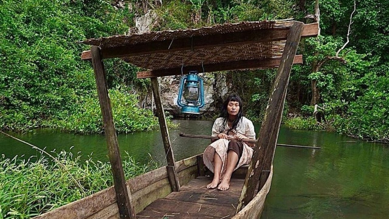 Telaga Suriram Movie Screenshot 2