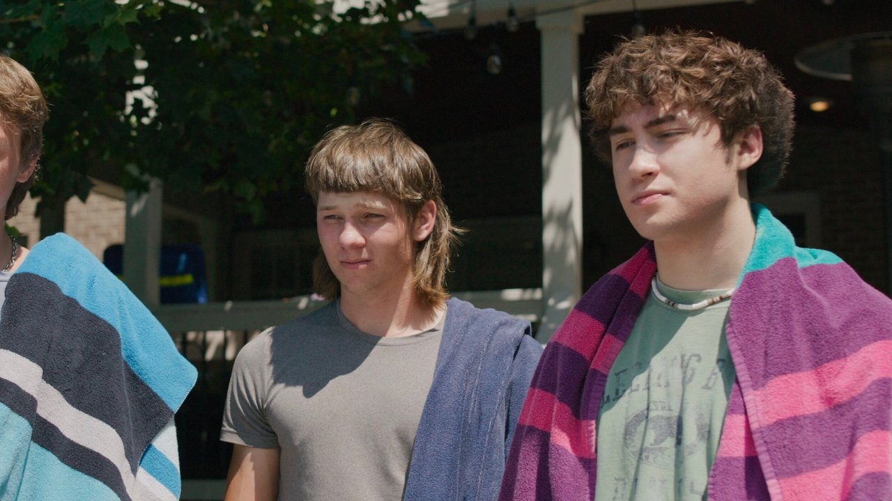 Poolside Getaway Movie Screenshot 1