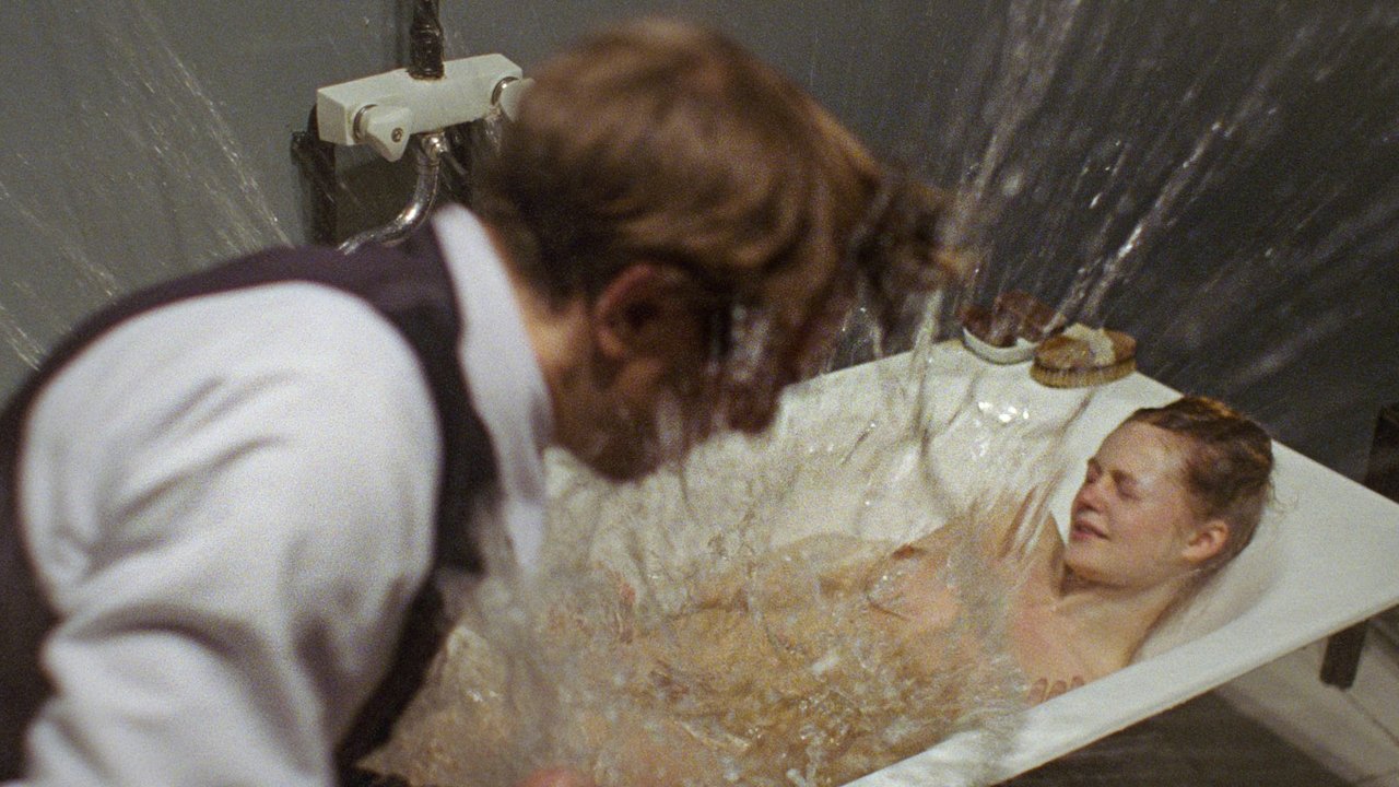 DAU. Natasha Movie Screenshot 3