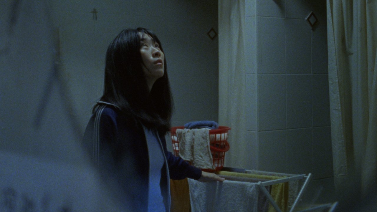 Blue Sun Palace Movie Screenshot 3