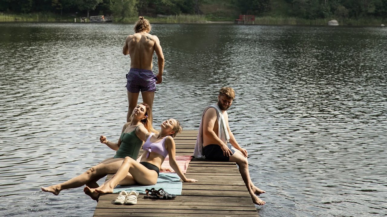 Drowning Dry Movie Screenshot 2