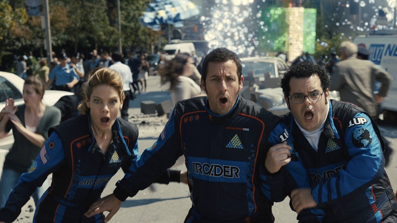 Pixels Movie Screenshot 2
