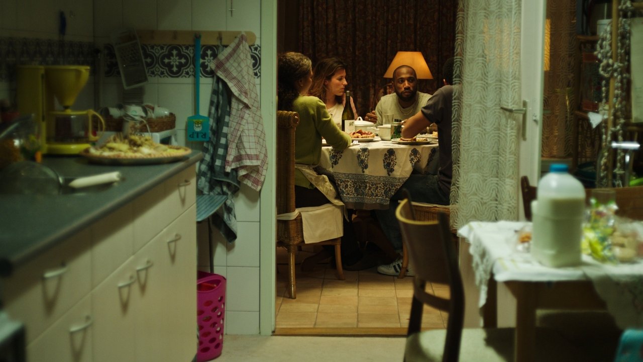Three Days of Fish Movie Screenshot 3