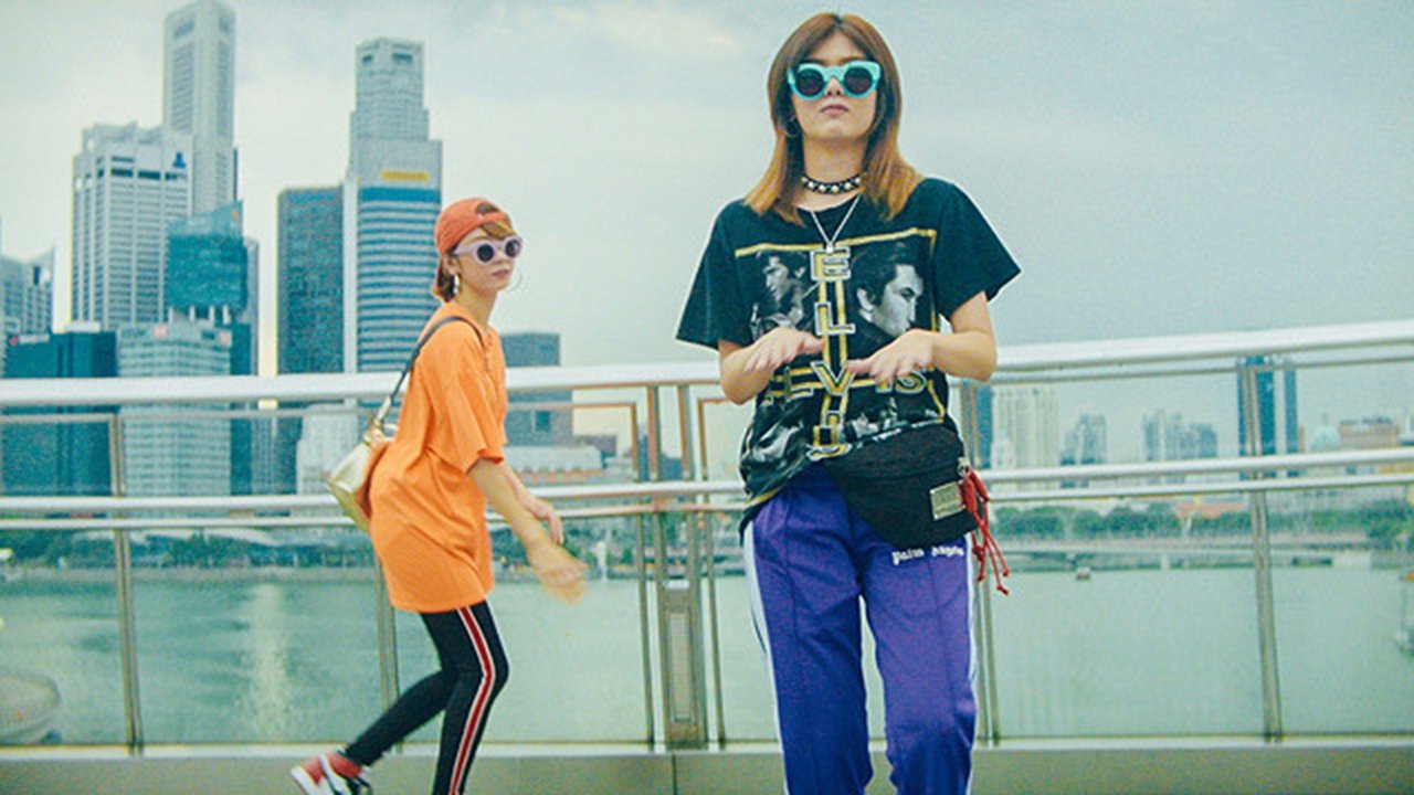 Tourism Movie Screenshot 2