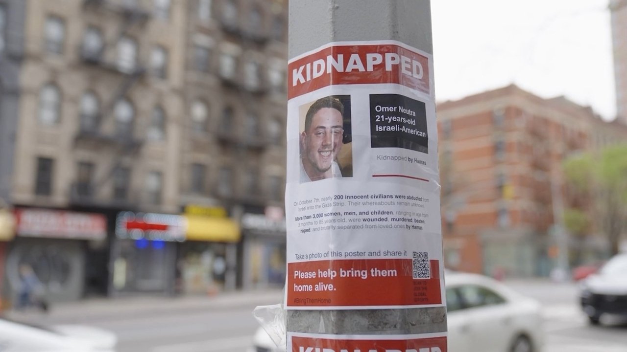 TORN: The Israel-Palestine Poster War on New York City Streets Movie Screenshot 2