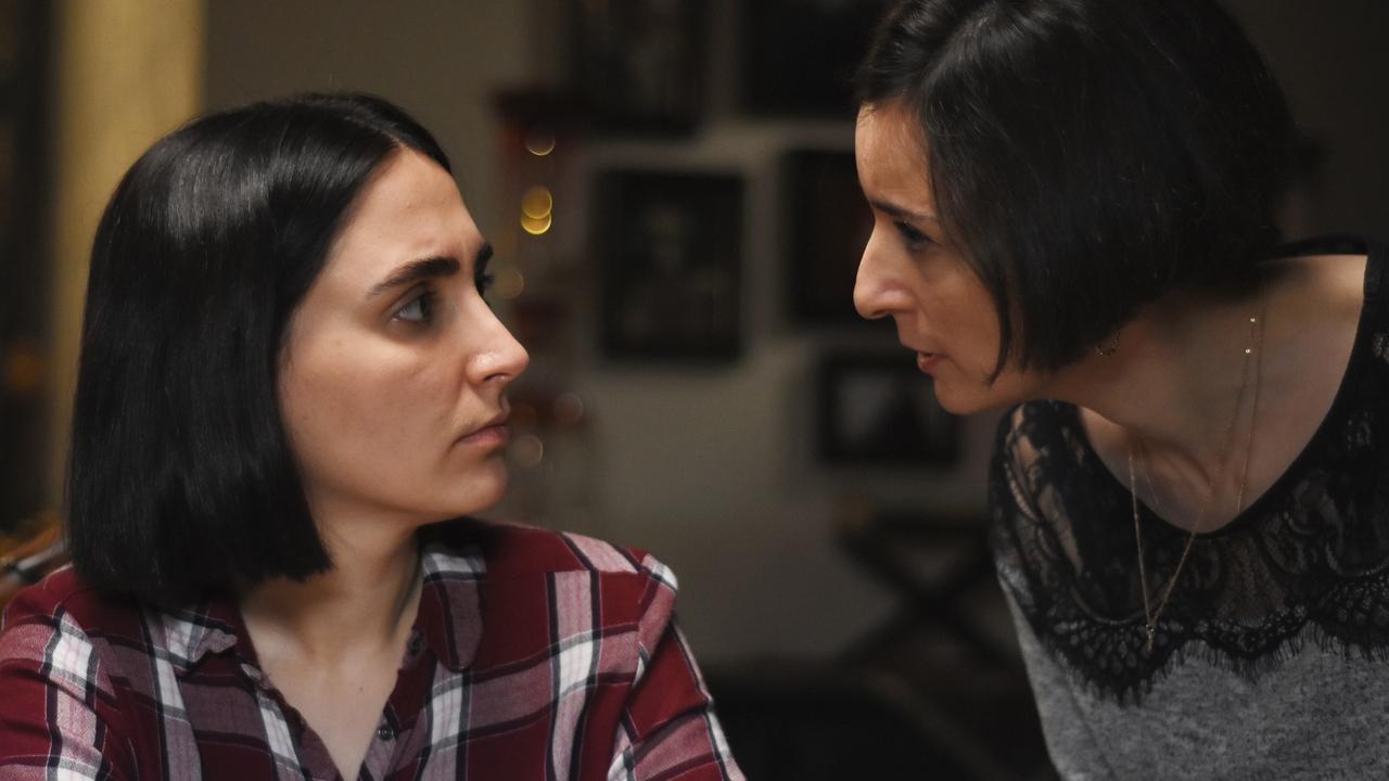 The Seed of the Sacred Fig Movie Screenshot 3
