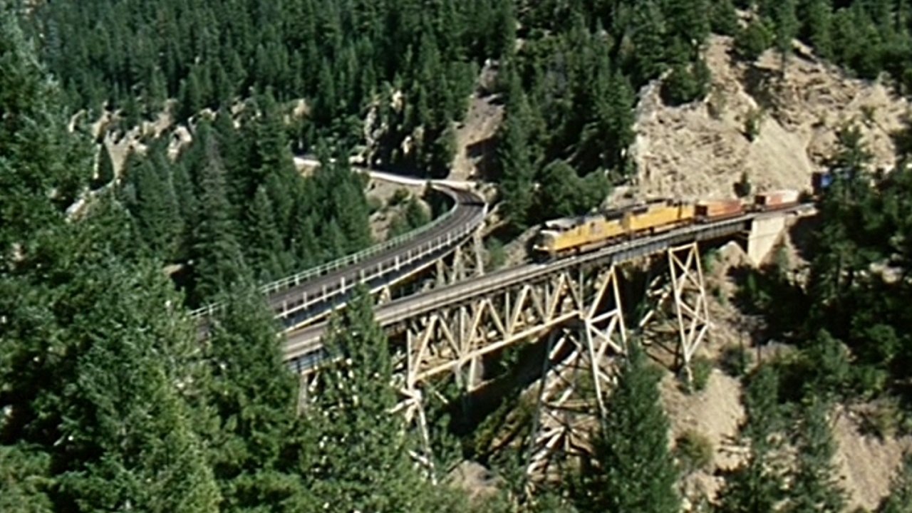 RR Movie Screenshot 2