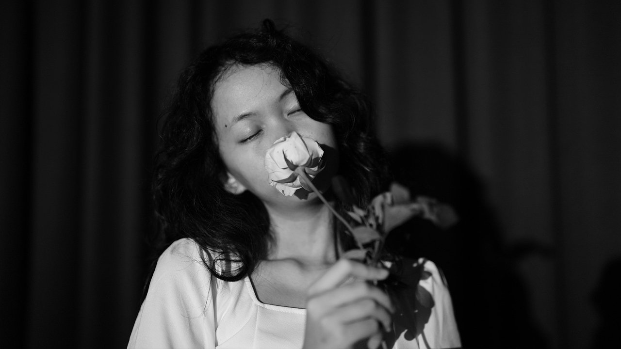 Cecilia Movie Screenshot 1
