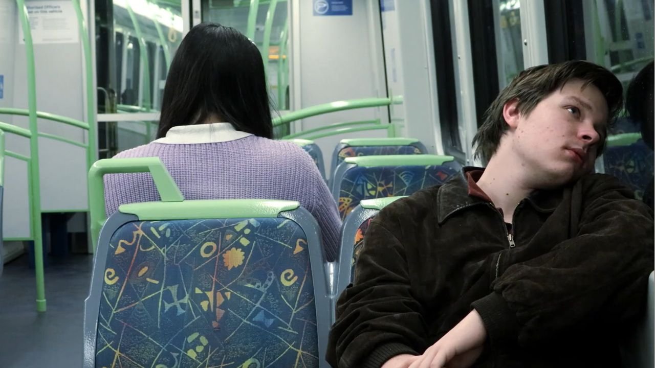 A Room Without Light Movie Screenshot 1