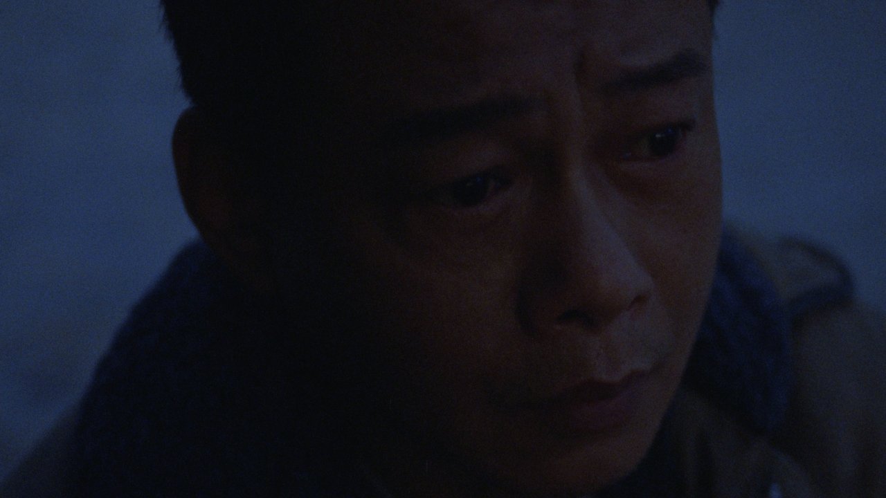 Blue Sun Palace Movie Screenshot 4