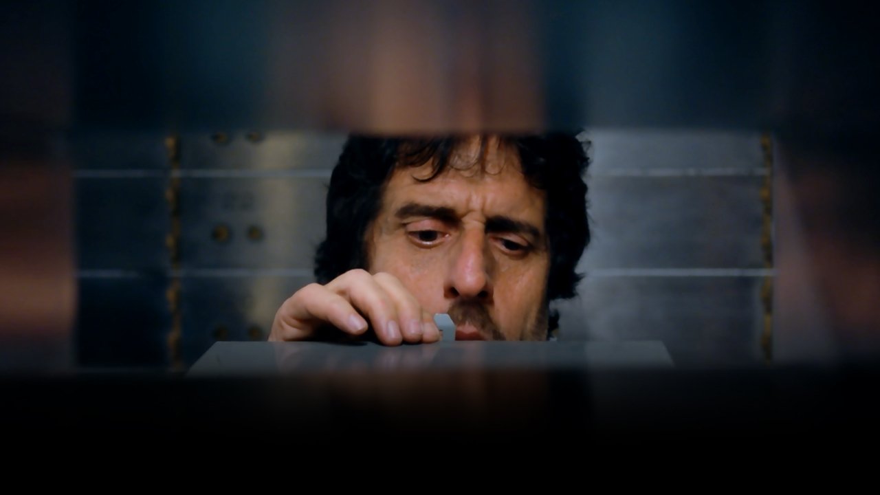 The Heist of the Century Movie Screenshot 2