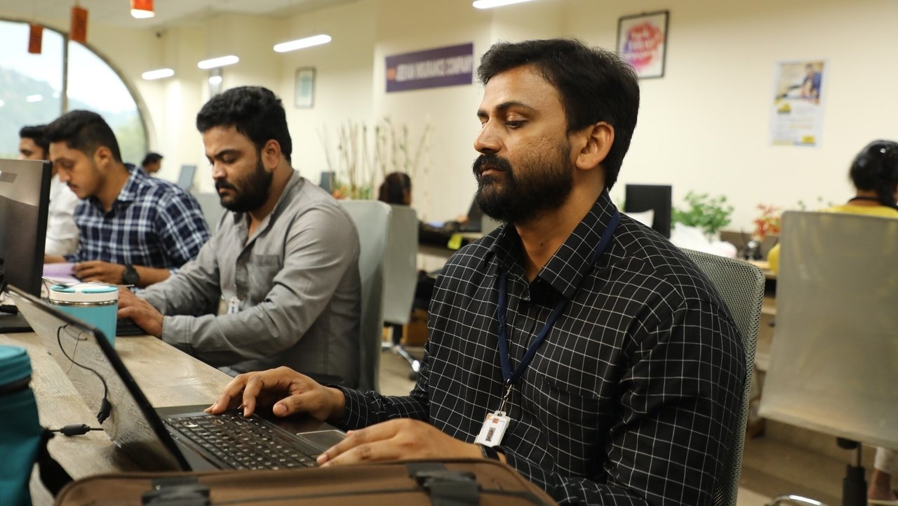 Rathnan Prapancha Movie Screenshot 3