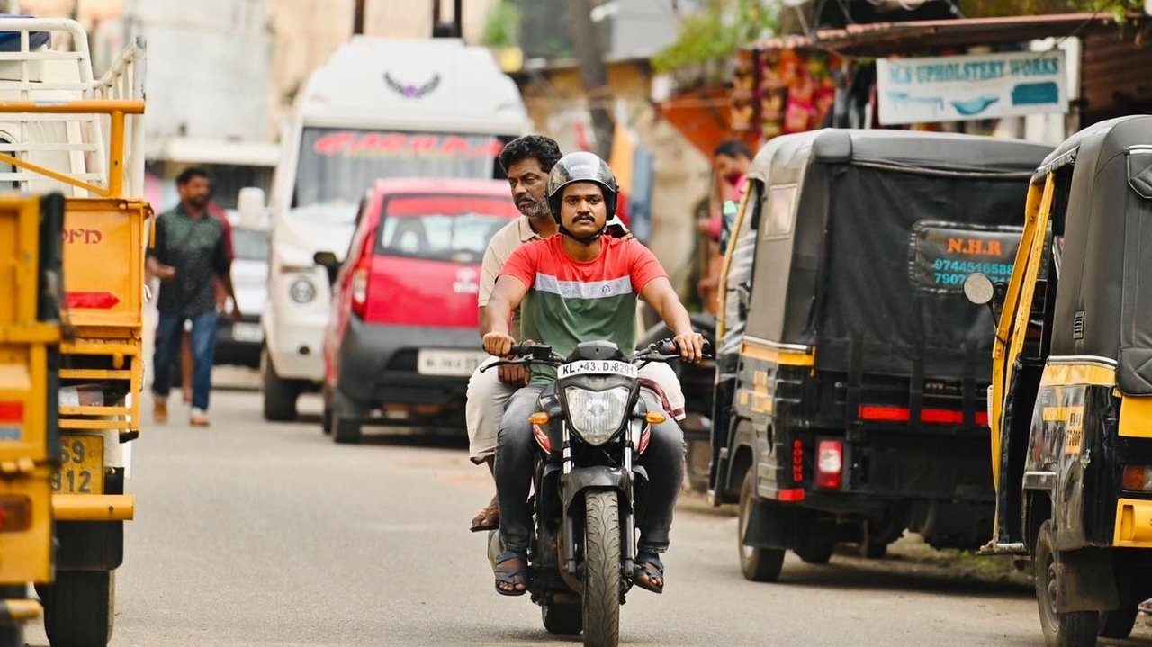 Saudi Vellakka Movie Screenshot 2