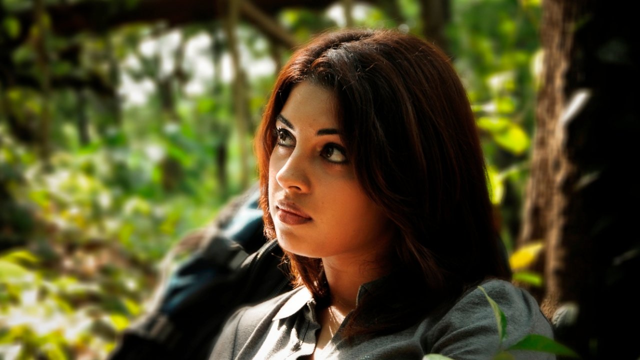 Mayakkam Enna Movie Screenshot 3