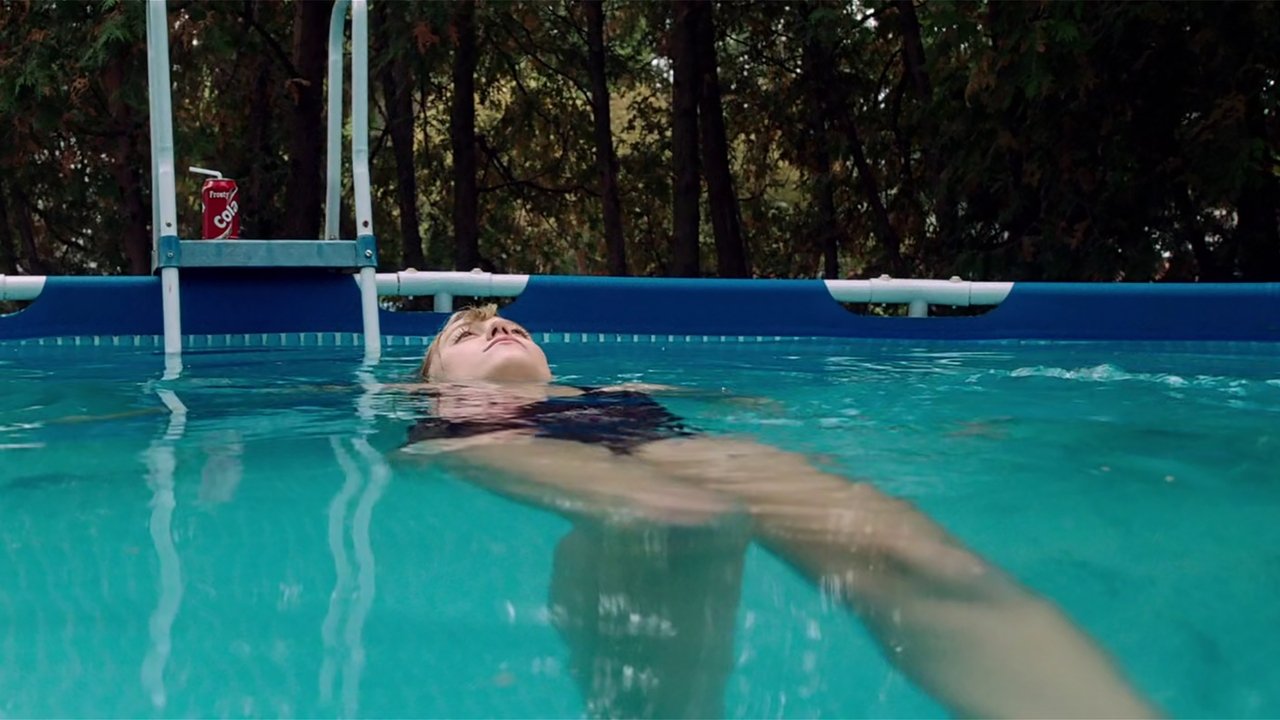 It Follows Movie Screenshot 4