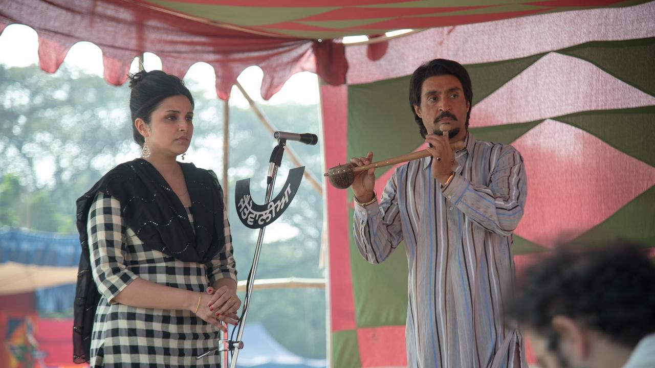 Amar Singh Chamkila Movie Screenshot 3