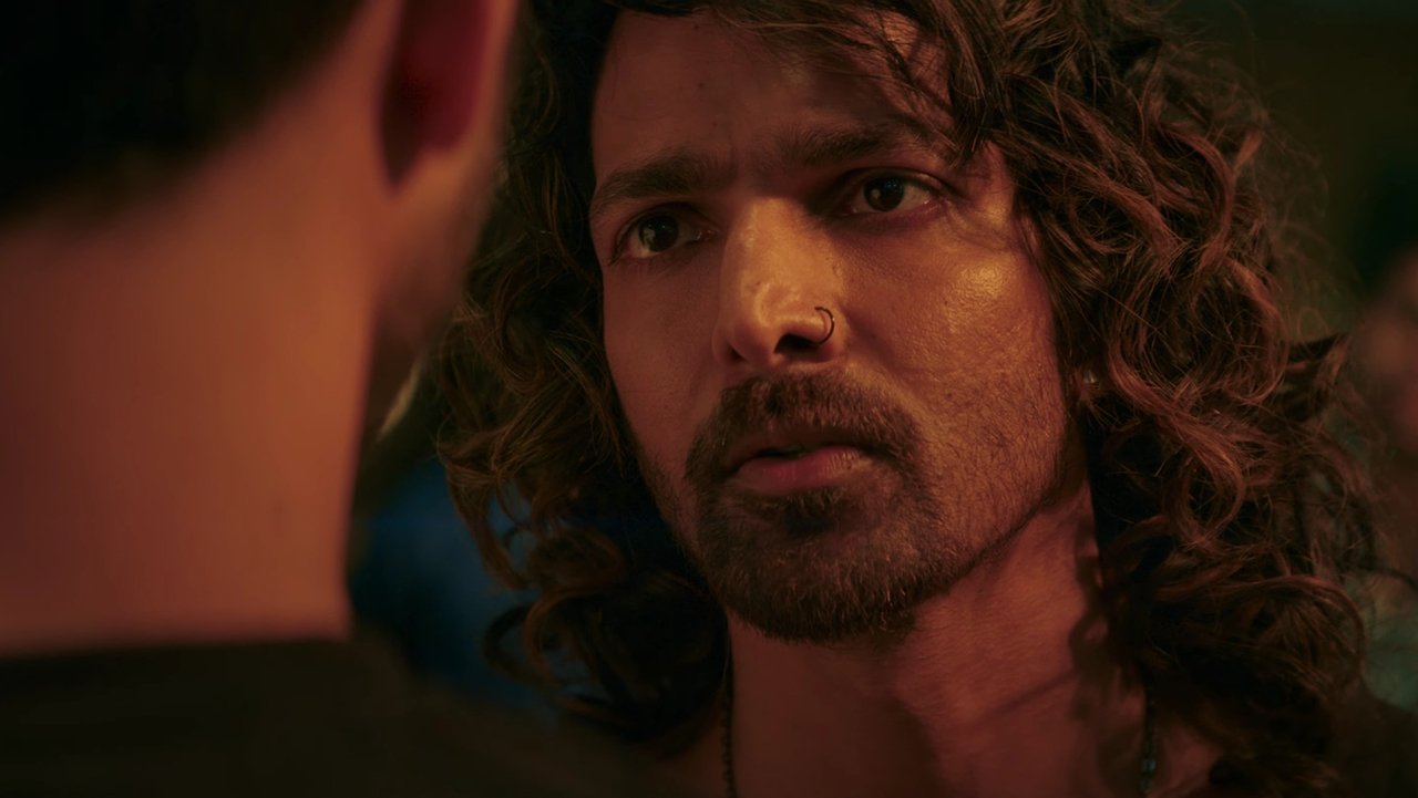 Dange Movie Screenshot 1